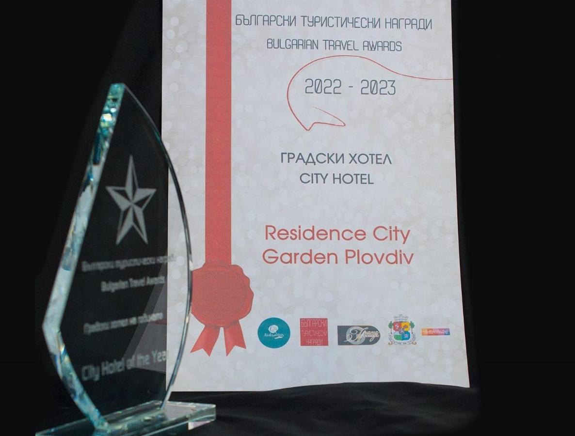 Residence City Garden - Certificate Of Excellence 3Rd Place In Top 10 Best Five-Stars City Hotels For 2023 Awarded By Htif Plowdiw Exterior foto